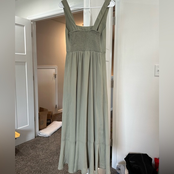 Show me your MuMu Claire dress - Picture 4 of 7